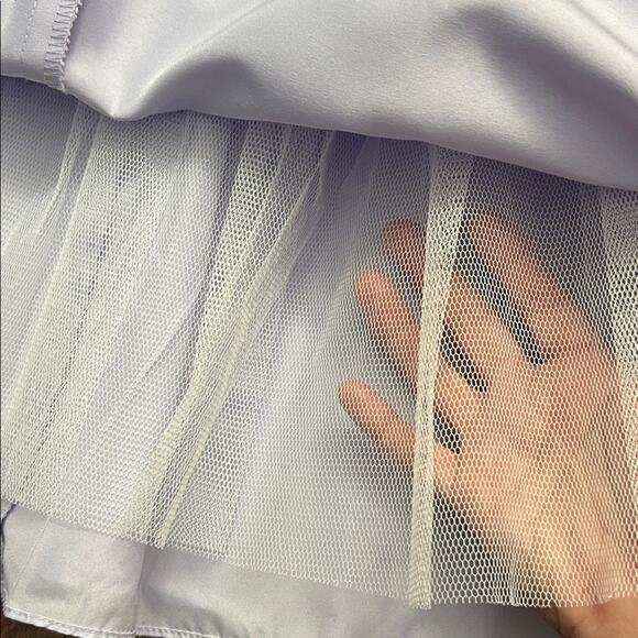 David's Bridal Lilac Formal Kids Dress, Perfect for Wedding Flower Girl, Size 6 - Picture 9 of 14